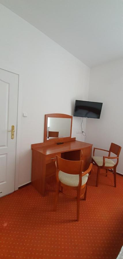 Hostel Ratuszowy 比得哥什 外观 照片